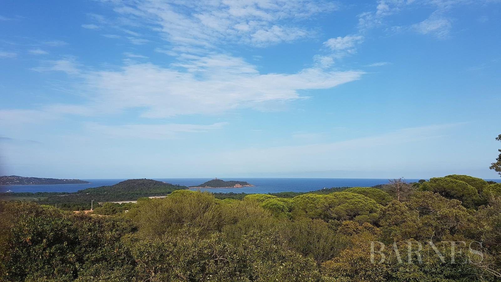 Maisons et villas à vendre à Cirindinu