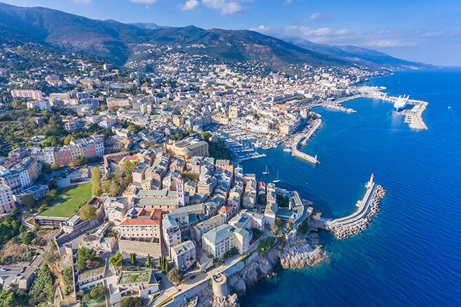 Real estate agency BARNES Bastia