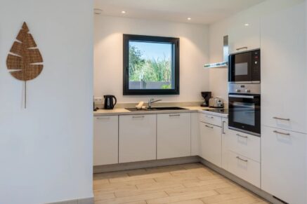 Lecci, Cala Rossa, Villa de 3 chambres avec piscine chauffée et plage à pieds