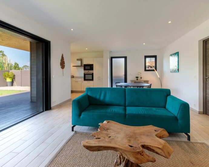 Lecci, Cala Rossa, Villa de 3 chambres avec piscine chauffée et plage à pieds