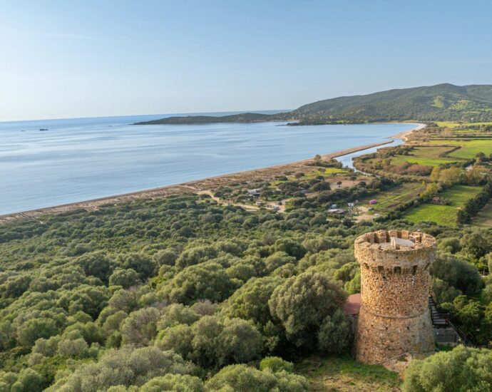 Propriano, Olmeto, Tour Génoise, 3 chambres, piscine, vue mer panoramique, proche plage