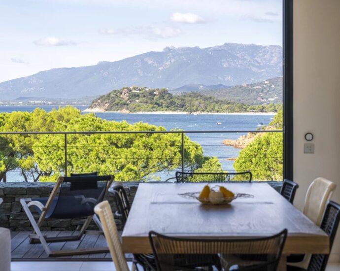 Porto Vecchio, Domaine de Cala Rossa, Villa 4 chambres, piscine, vue mer,