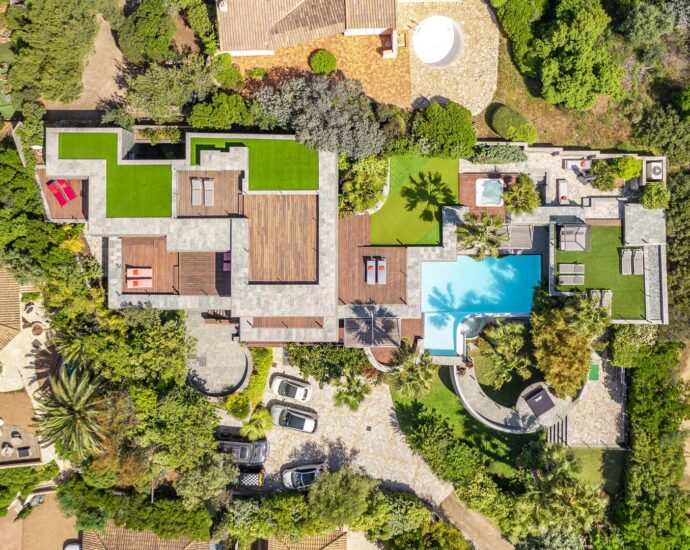 Propriété d&rsquo;exception, Pinarello, Vue mer Panoramique, plage à pied