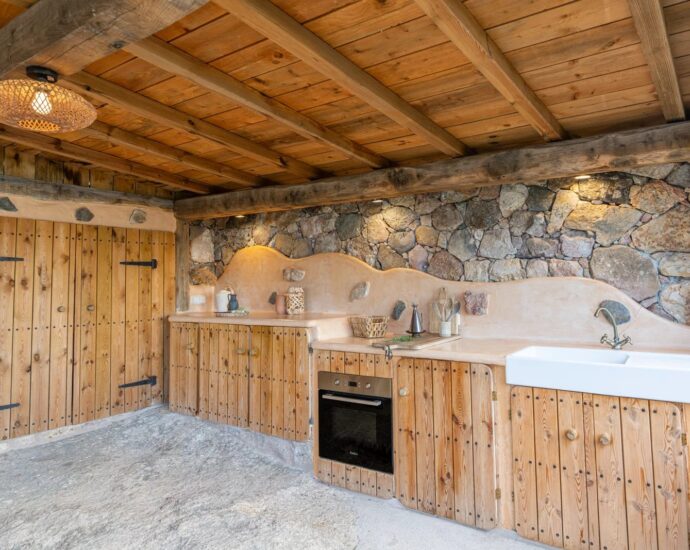 Propriano, Olmeto, Tour Génoise, 3 bedrooms, swimming pool, panoramic sea view, close to the beach