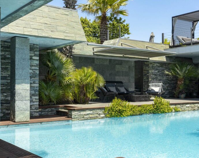 Propriété d&rsquo;exception, Pinarello, Vue mer Panoramique, plage à pied