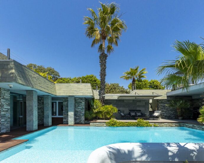 Propriété d&rsquo;exception, Pinarello, Vue mer Panoramique, plage à pied