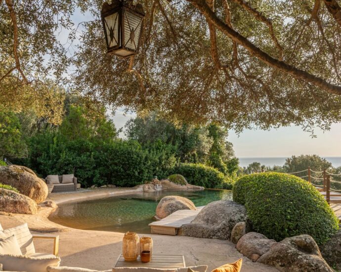 Propriano, Olmeto, Tour Génoise, 3 bedrooms, swimming pool, panoramic sea view, close to the beach