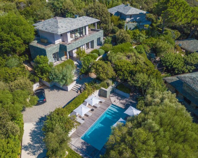 Porto Vecchio, Domaine de Cala Rossa, Villa 4 chambres, piscine, vue mer,