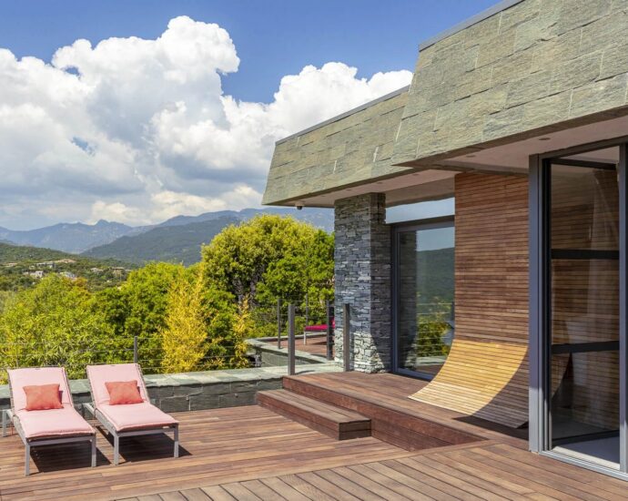 Propriété d&rsquo;exception, Pinarello, Vue mer Panoramique, plage à pied