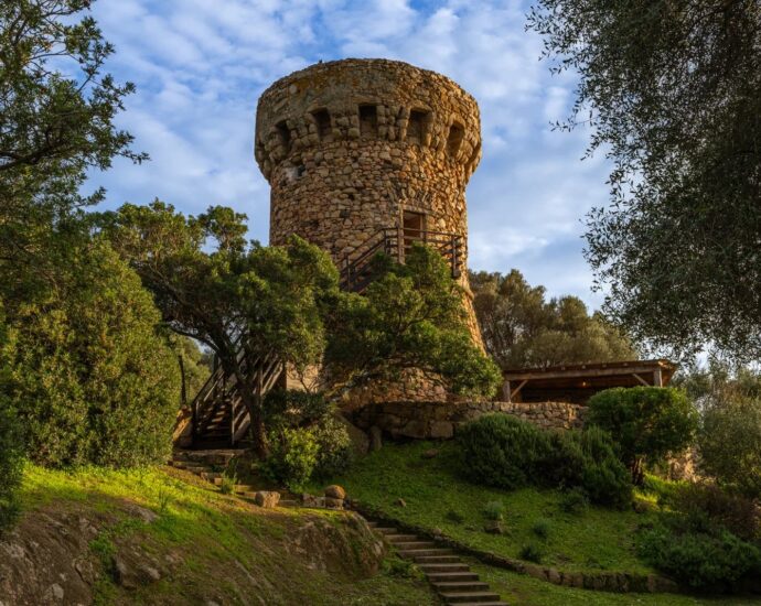 Propriano, Olmeto, Tour Génoise, 3 bedrooms, swimming pool, panoramic sea view, close to the beach