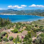 Saint-Florent, exceptional estate, 8 rooms, walking distance to beach, swimming pool, panoramic sea view