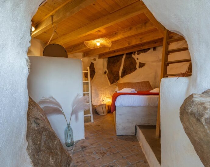 Propriano, Olmeto, Tour Génoise, 3 bedrooms, swimming pool, panoramic sea view, close to the beach