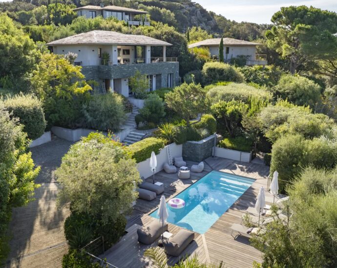 Porto Vecchio, Domaine de Cala Rossa, Villa 4 chambres, piscine, vue mer,