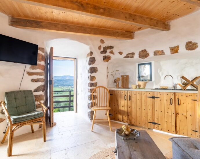 Propriano, Olmeto, Tour Génoise, 3 bedrooms, swimming pool, panoramic sea view, close to the beach