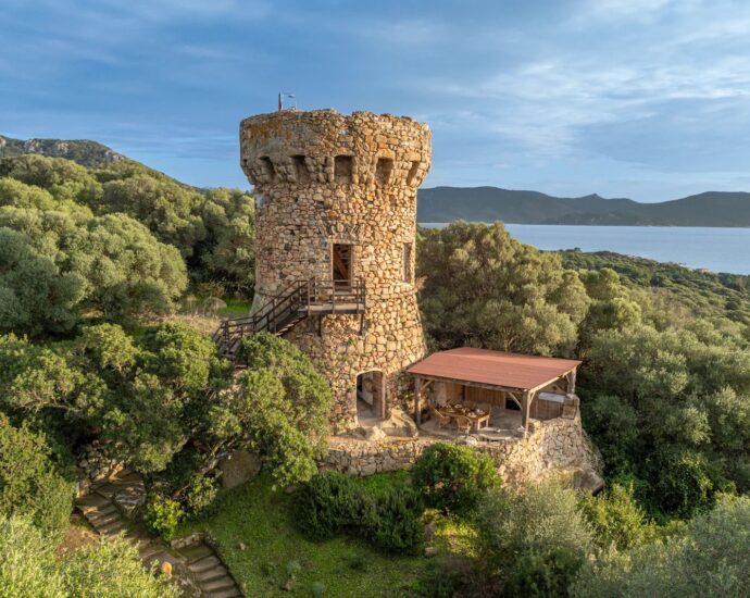 Propriano, Olmeto, Tour Génoise, 3 bedrooms, swimming pool, panoramic sea view, close to the beach