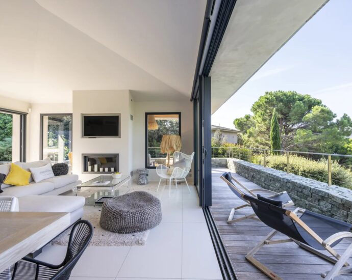 Porto Vecchio, Domaine de Cala Rossa, Villa 4 chambres, piscine, vue mer,