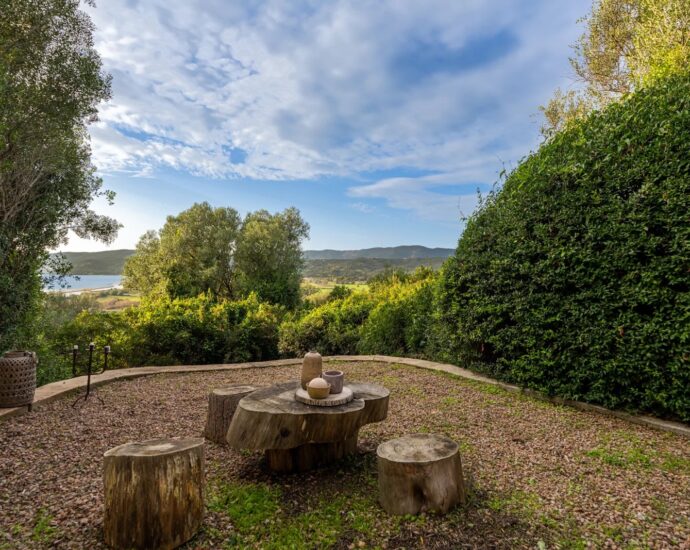 Propriano, Olmeto, Tour Génoise, 3 bedrooms, swimming pool, panoramic sea view, close to the beach