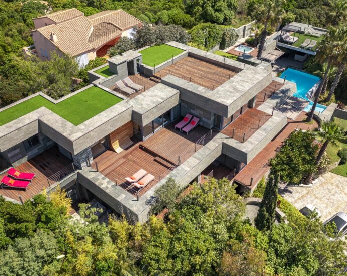 Propriété d&rsquo;exception, Pinarello, Vue mer Panoramique, plage à pied