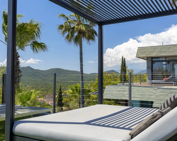 Propriété d&rsquo;exception, Pinarello, Vue mer Panoramique, plage à pied