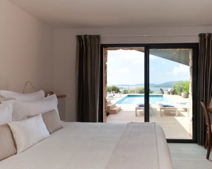 Porto Vecchio, Arasu/Cirindinu, villa 5 chambres, piscine et vue mer