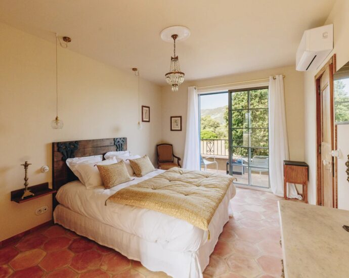 Balagne, Pigna, Villa 3 chambres, piscine, plage à pied