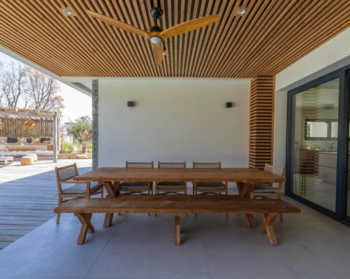 Domaine privé, villa 5 chambres, piscine, plage à pied, Villa Arena