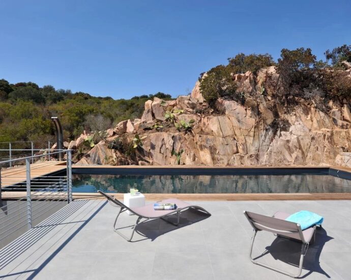 Porto Vecchio, Palombaggia, villa 4 chambres, piscine et vue mer