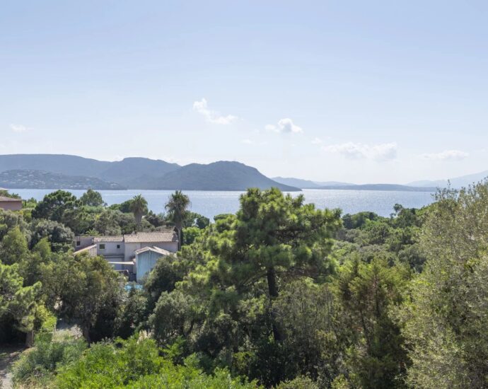 Domaine de Cala Rossa, Villa 4 chambres, piscine, vue mer et proche plage