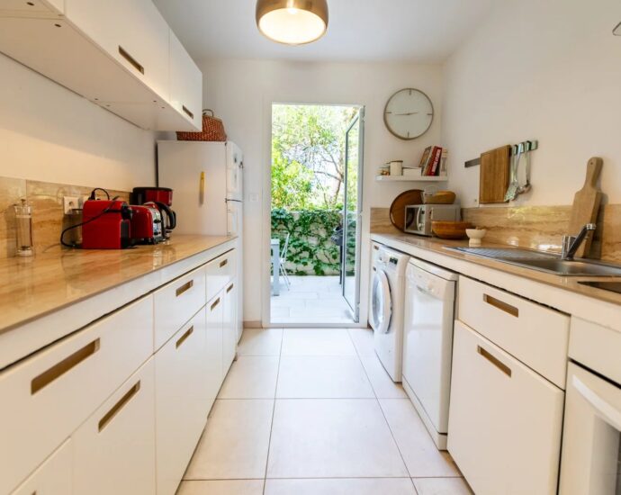 Domaine de Cala Rossa, semi-detached villa, walking distance to the beach, sea view, close to the beach