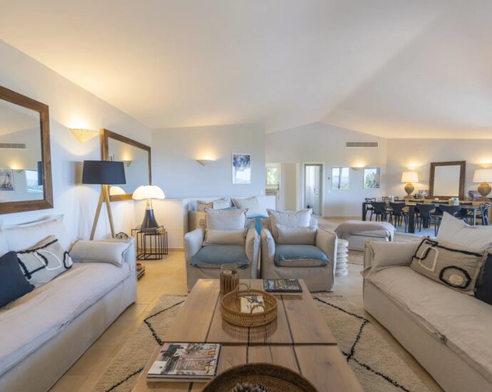 Arasu, villa 6 chambres, piscine, vue mer