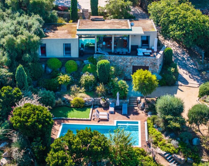 Corbara, Villa vue mer panoramique, 4 chambres, piscine, proche plage