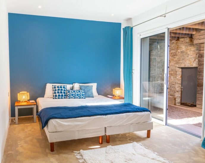 Porto Vecchio, Domaine de Cala Rossa, villa 5 chambres, piscine, plage à pied