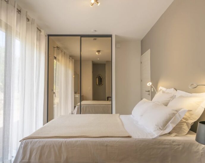 Sainte-Lucie, villa 3 chambres, piscine, vue mer et montagnes, non loin des plages