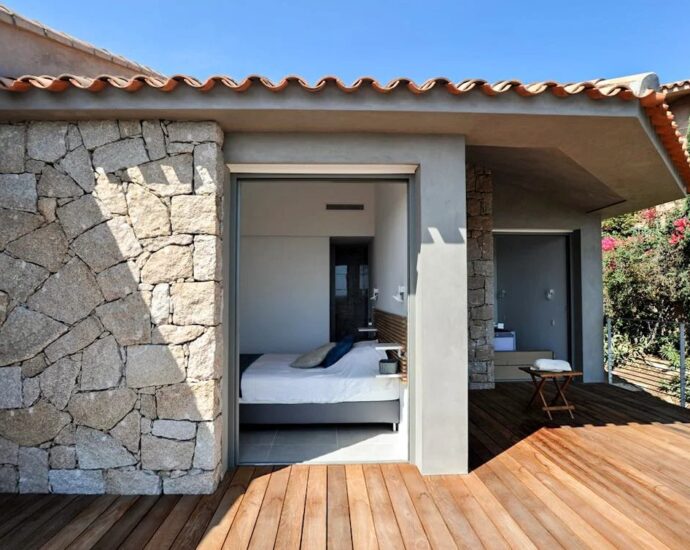 Porto Vecchio, Palombaggia, villa 4 chambres, piscine et vue mer