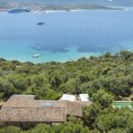 Propriano, Olmeto, villa 4 chambres, pied dans l&rsquo;eau, piscine