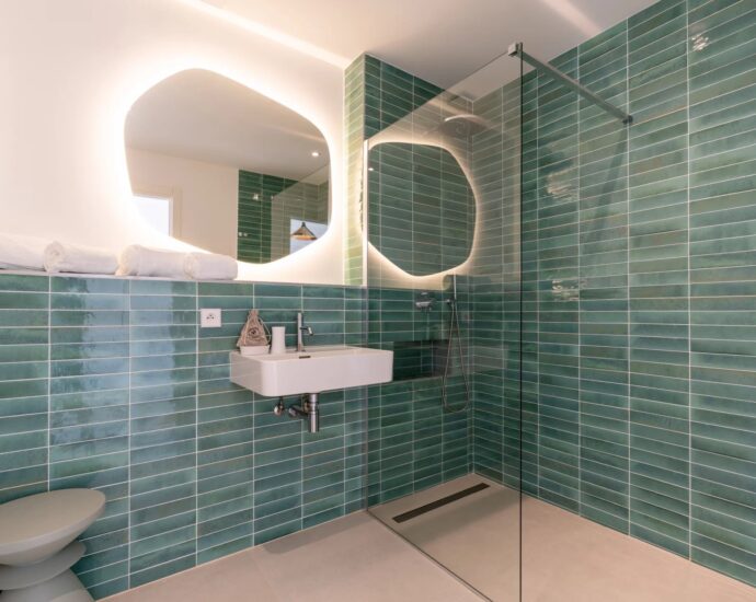 Pianottoli-Caldarello, Villa 4 chambres, piscine, vue montagne, proche plage