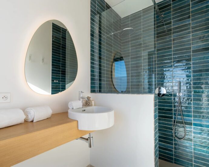 Pianottoli-Caldarello, Villa 4 chambres, piscine, vue montagne, proche plage