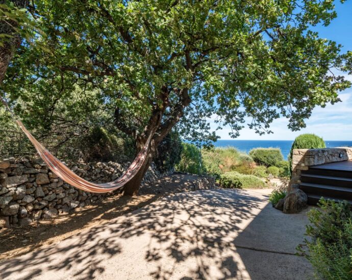 Corbara, Villa vue mer panoramique, 4 chambres, piscine, proche plage