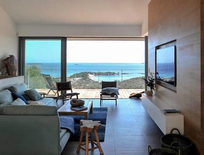 Porto Vecchio, Palombaggia, villa 4 chambres, piscine et vue mer