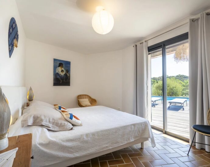 Domaine de Cala Rossa, Villa 4 chambres, piscine, vue mer et proche plage