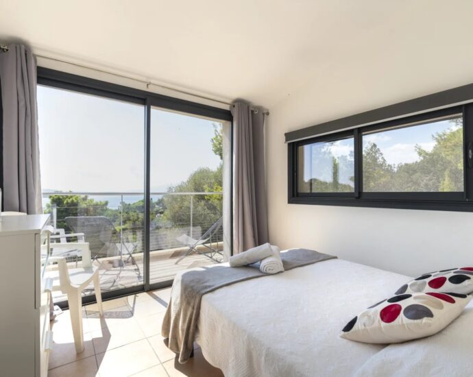 Domaine de Cala Rossa, Villa 4 chambres, piscine, vue mer et proche plage