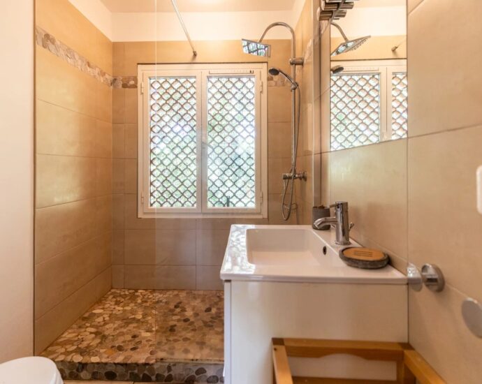 Domaine de Cala Rossa, semi-detached villa, walking distance to the beach, sea view, close to the beach