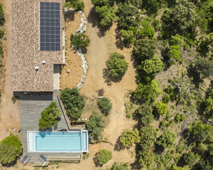 Sainte-Lucie, villa 3 chambres, piscine, vue mer et montagnes, non loin des plages