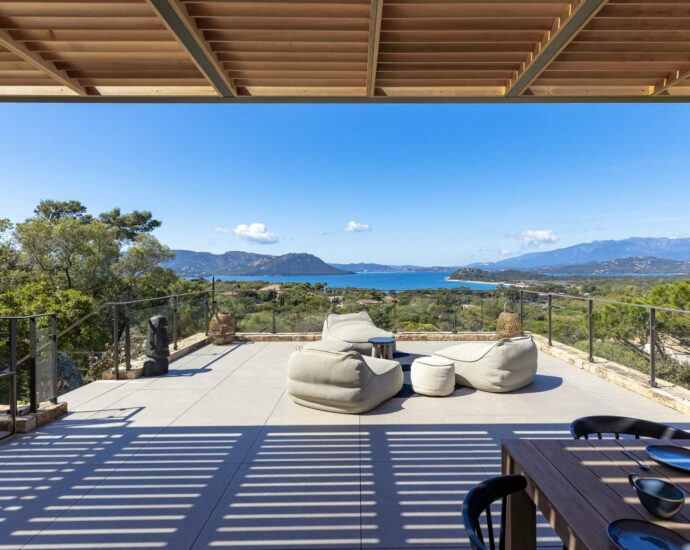 Domaine de Cala Rossa, villa 6 chambres, piscine, vue mer