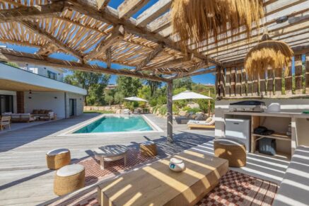 Domaine privé, villa 5 chambres, piscine, plage à pied, Villa Arena