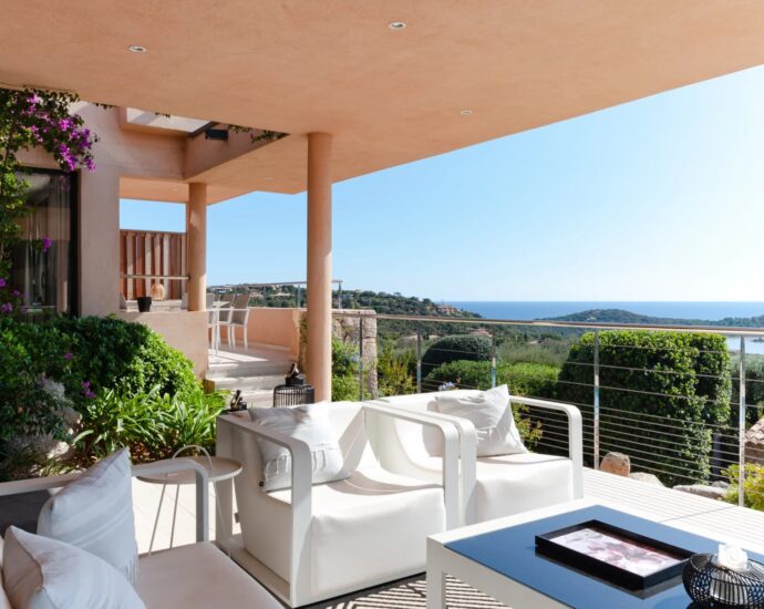 Porto Vecchio, Arasu/Cirindinu, villa 5 chambres, piscine et vue mer