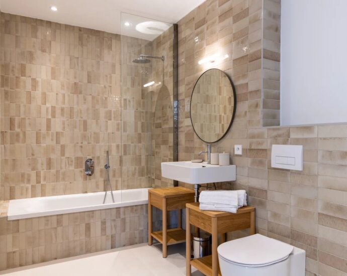 Pianottoli-Caldarello, 4 bedroom villa, pool, mountain views, close to the beach