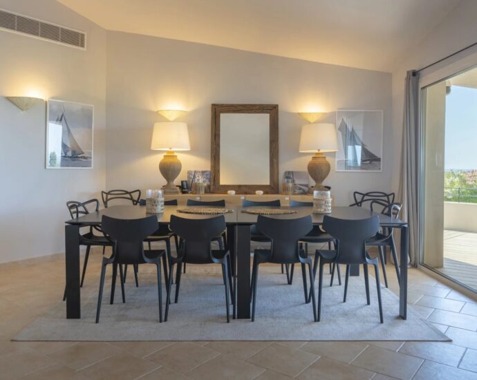 Arasu, villa 6 chambres, piscine, vue mer