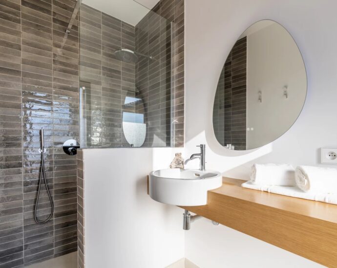 Pianottoli-Caldarello, Villa 4 chambres, piscine, vue montagne, proche plage