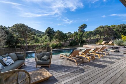 Pianottoli-Caldarello, Villa 4 chambres, piscine, vue montagne, proche plage